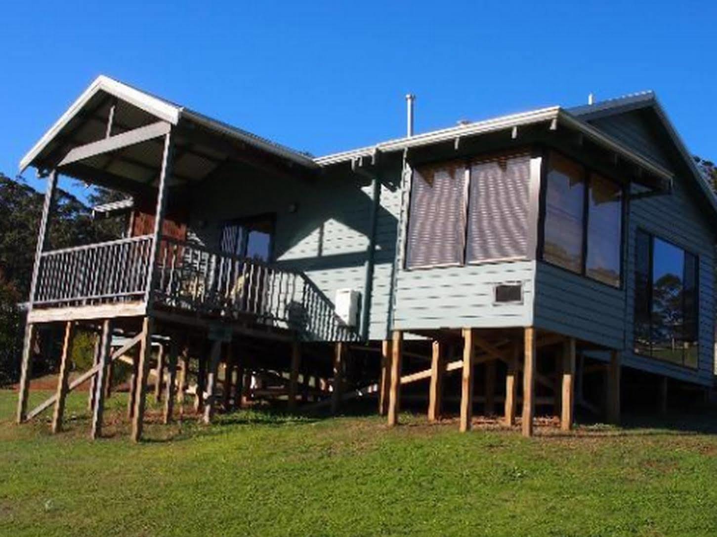 Rainbow Trail Chalets Pemberton Eksteriør billede